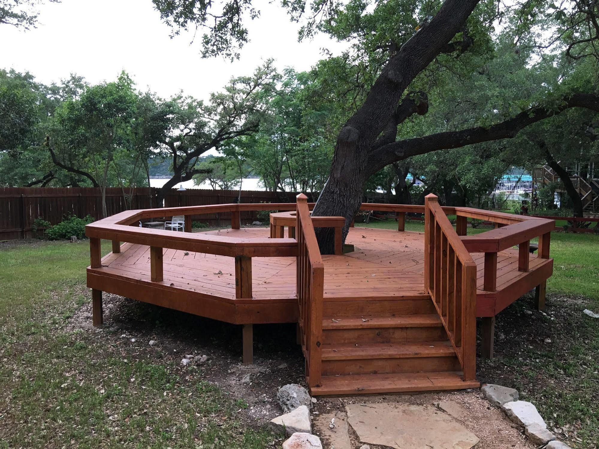 The Cove Bnb Hudson Bend Exterior photo